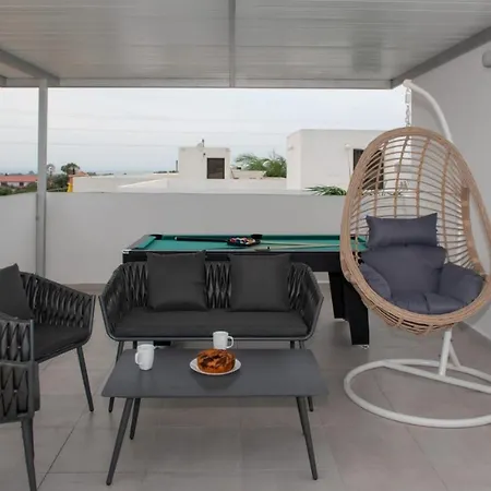 Golf Villa *